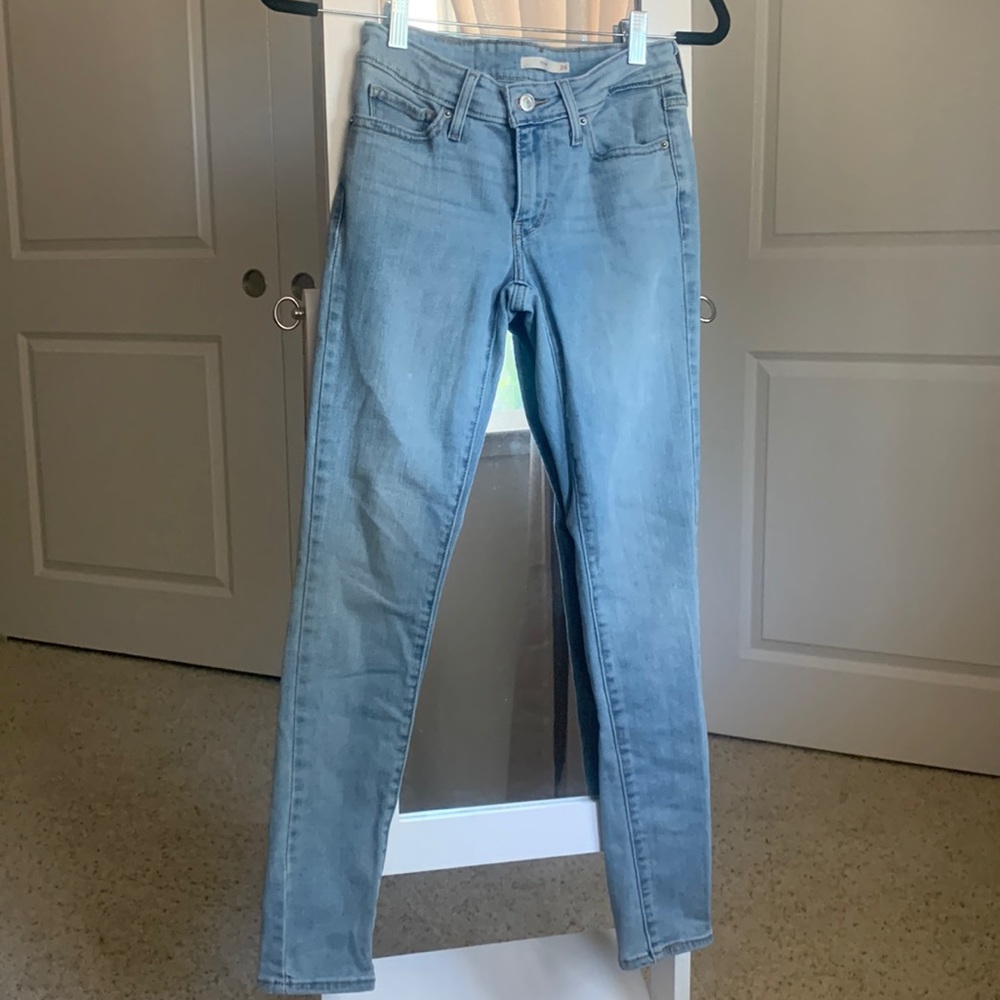 Light Wash Skinny Jeans